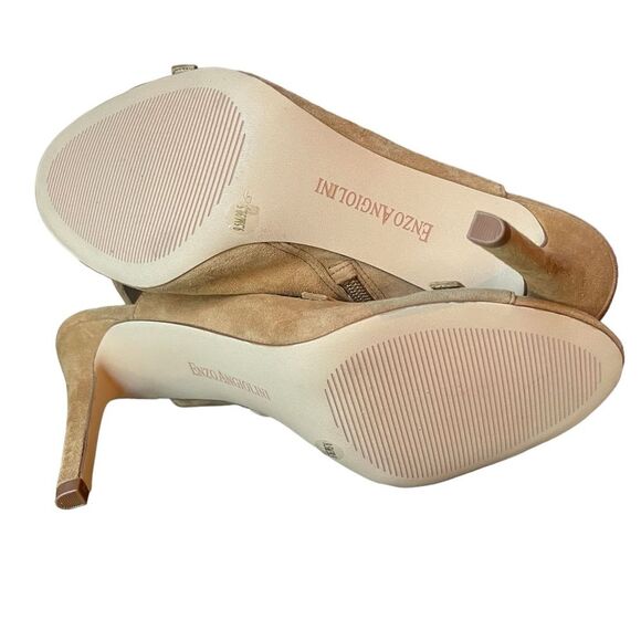 NWOT Enzo Angiolini Florencia Suede Beige Heeled Sandal Strappy Buckle SZ 9.5 - Picture 5 of 6